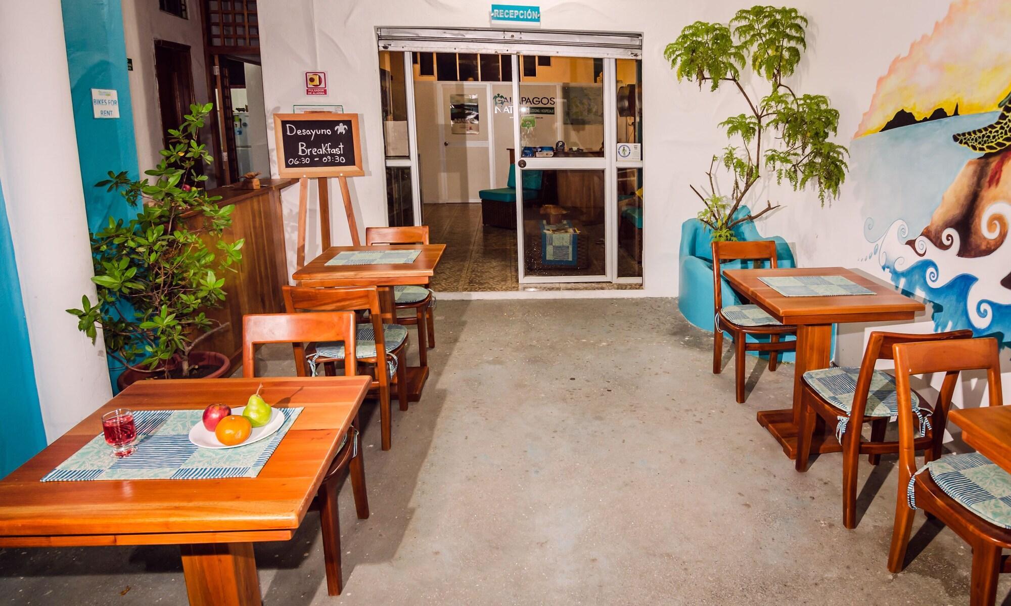 Galapagos Native Hostel Puerto Ayora  Ngoại thất bức ảnh