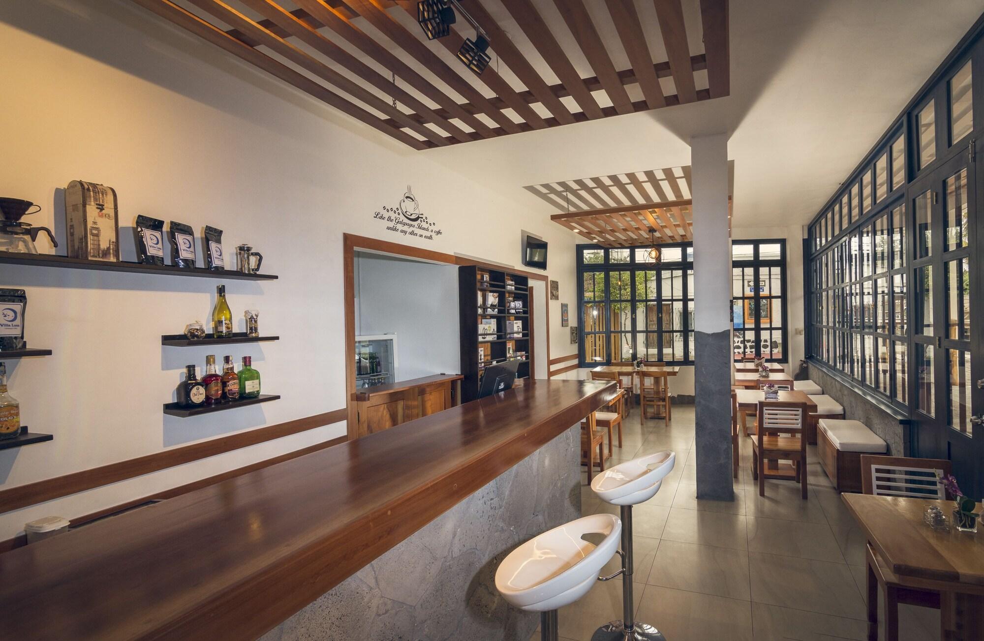 Galapagos Native Hostel Puerto Ayora  Ngoại thất bức ảnh