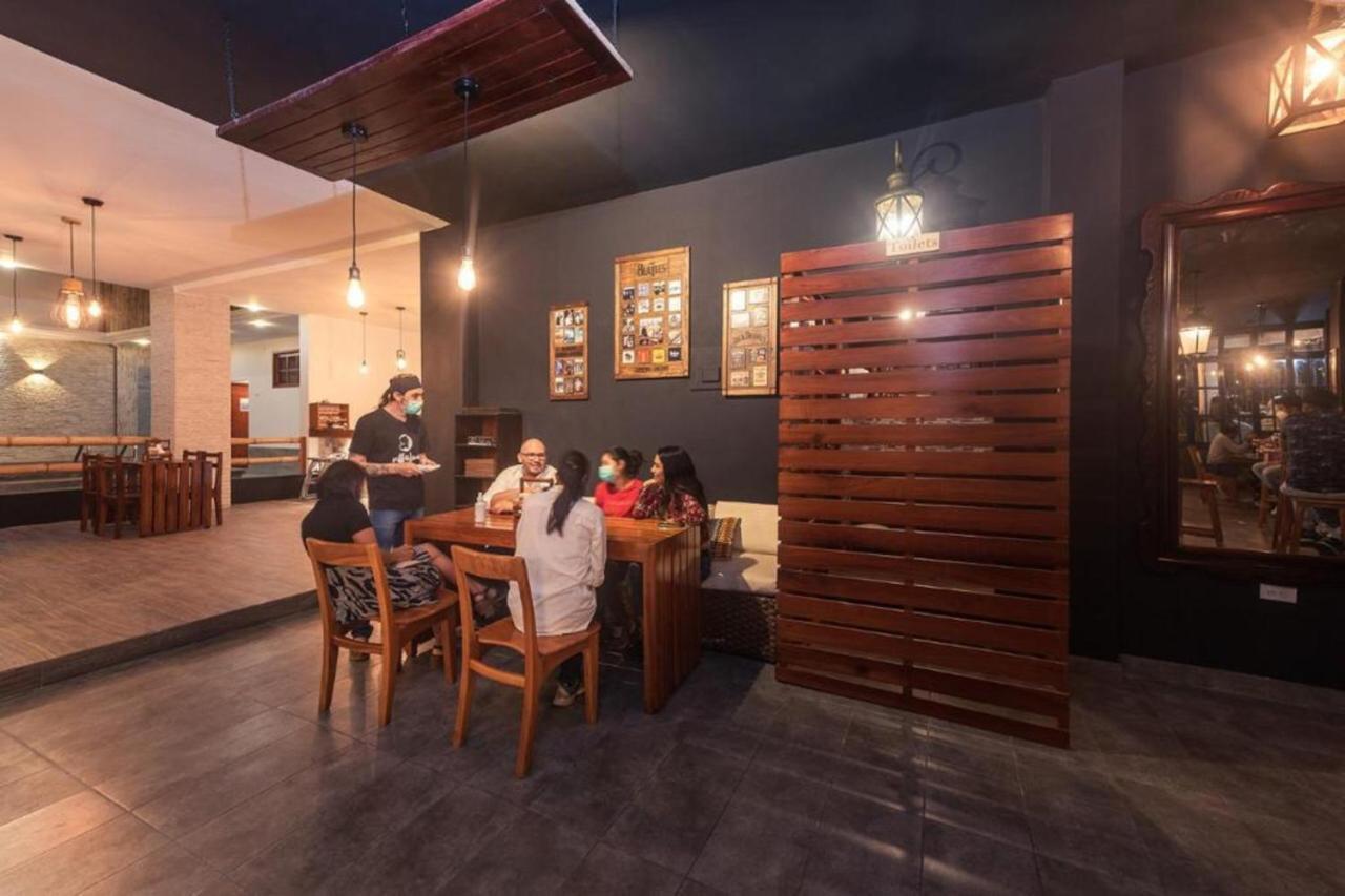 Galapagos Native Hostel Puerto Ayora  Ngoại thất bức ảnh